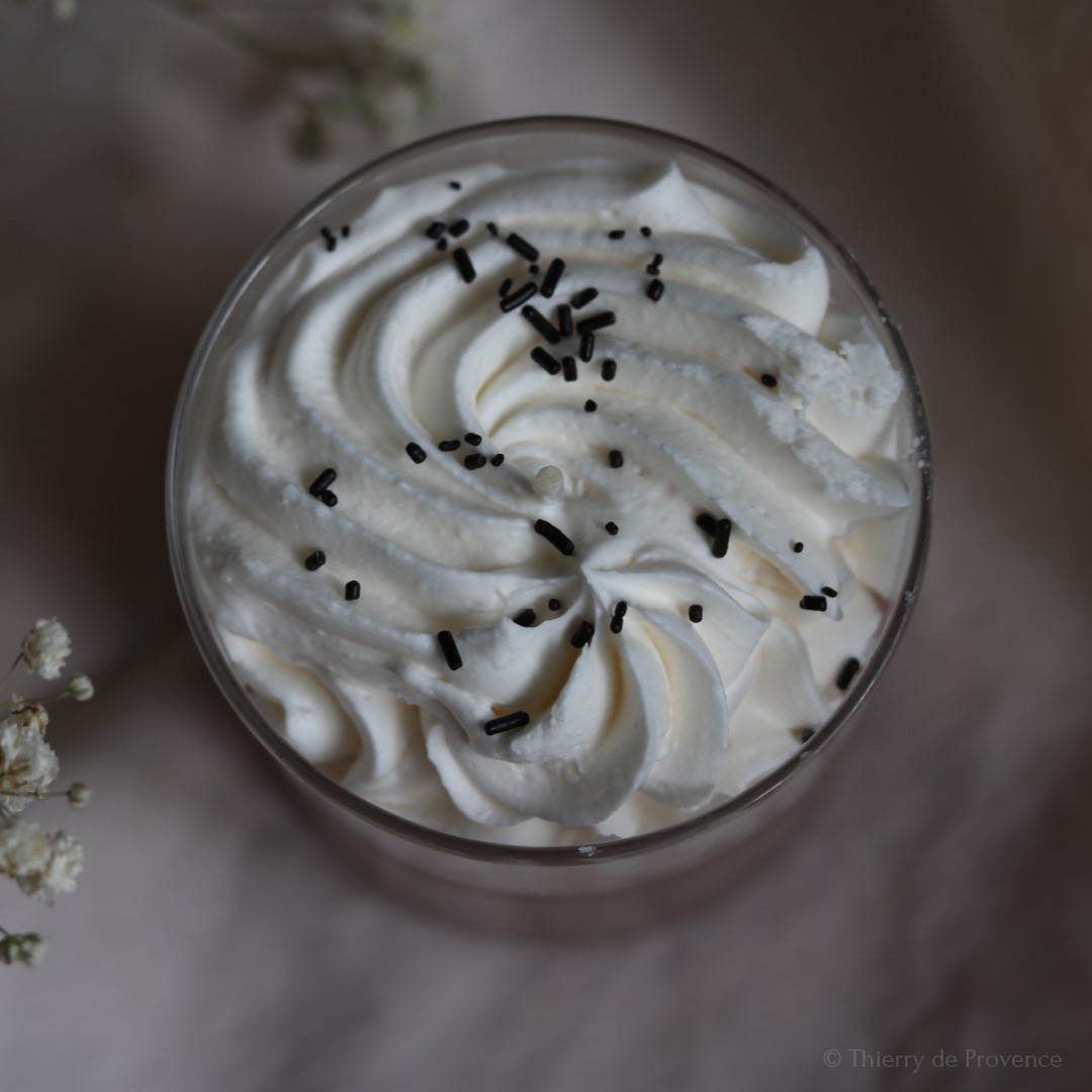 Pikkukuva: Tuoksukynttilä Caramel 190 g
